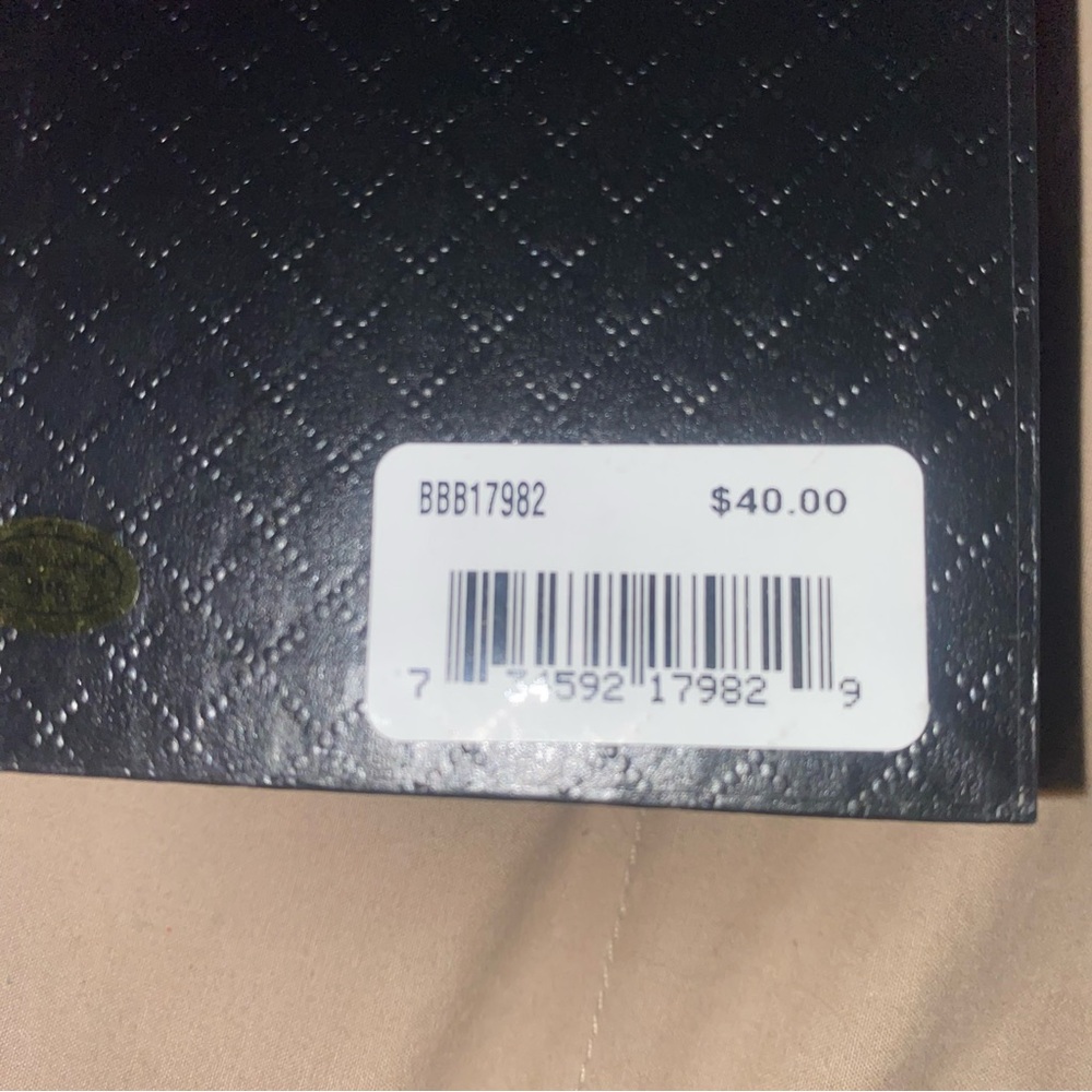 THE CZ COLLECTION silver plated adjustable Cubic Zirconia Cross Bracelet NWT - Picture 3 of 3